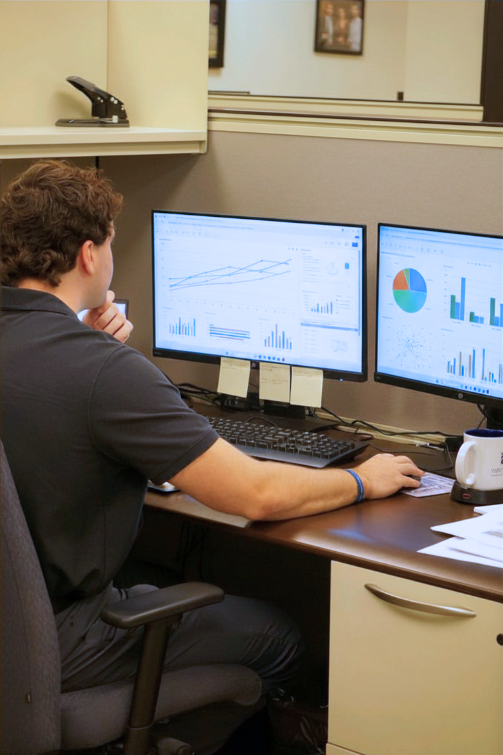 nisivoccia staff member working at computer